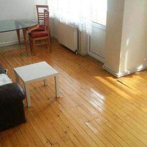 Sadece kadınlar için süper büyük oda (#2)