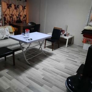 Aklı basında guvenılır durust bayan ev arkadası arıyorum (#1)