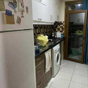 4. levent’te metroya ve barbaros caddesine yürüyerek 5 dakika (#3)