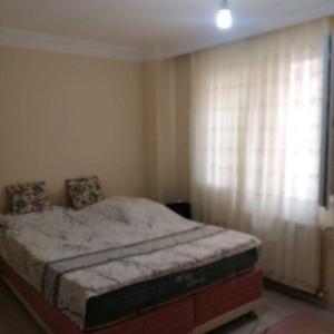 Merhaba 2+1 eşyalı evimin bir odası kiralık (#1)