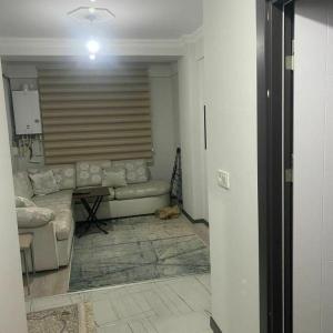 Selamm evime ortak arkadaş arıyorum kafa yapımız uyan (#1)